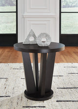 Load image into Gallery viewer, Chasinfield Round End Table
